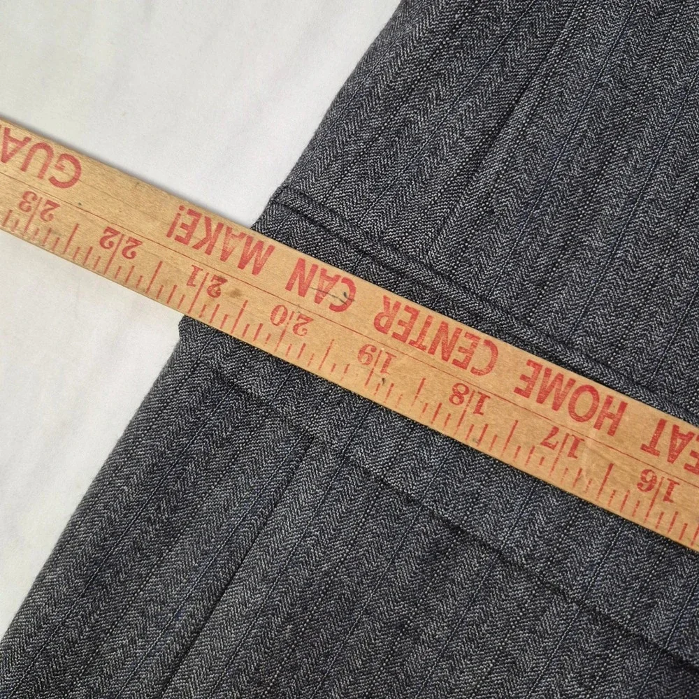 Hart Schaffner Marx Blazer Mens 42R Gray Wool Pinstripe Peak Sport Coat USA